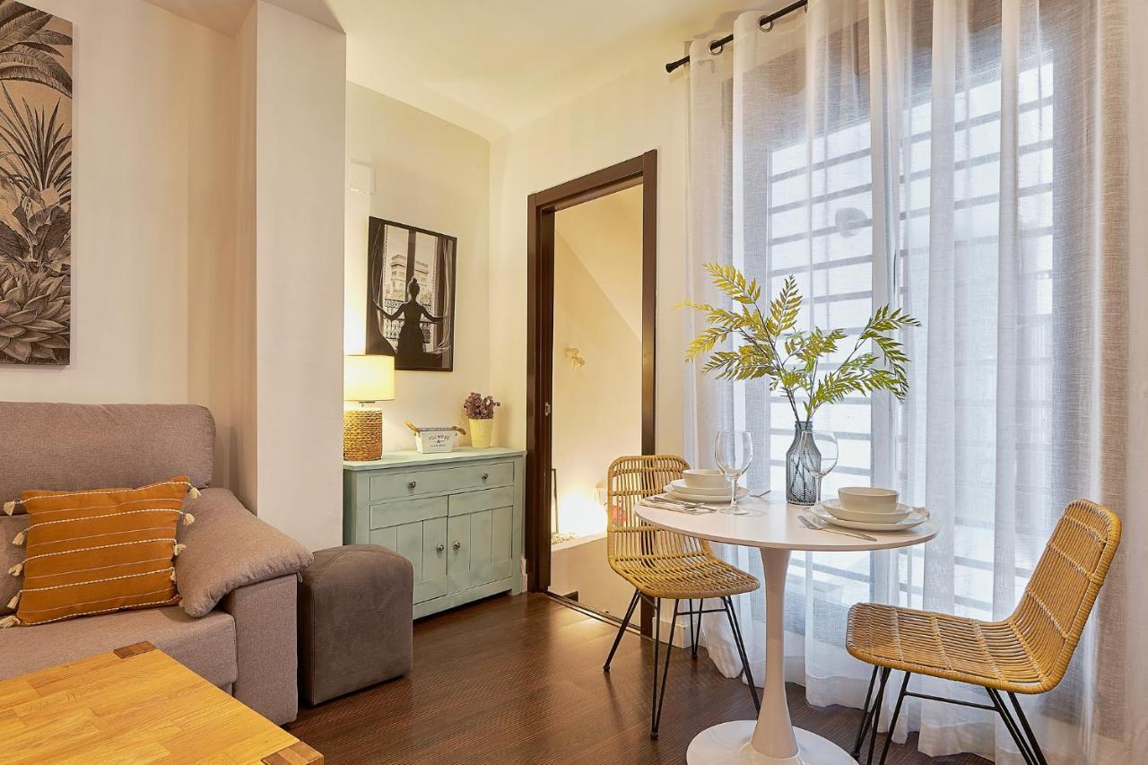 Sunset Apartment - City Center Малага Экстерьер фото